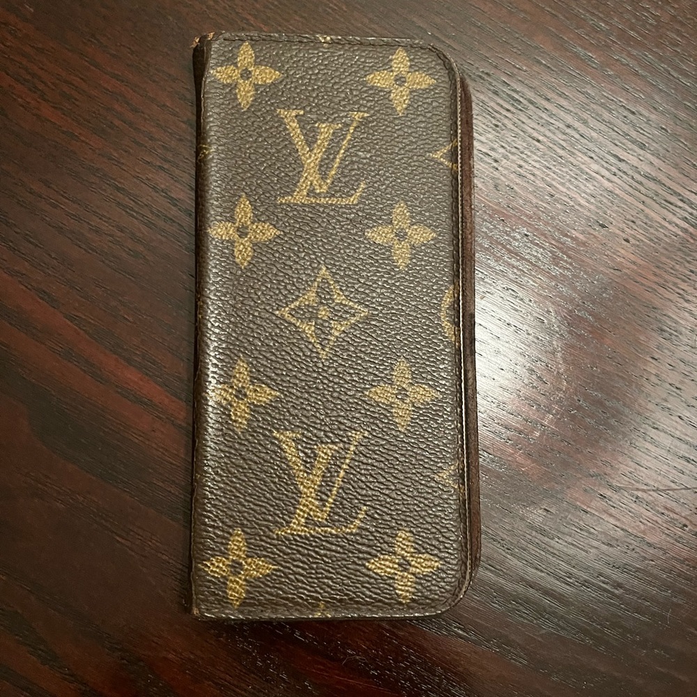 Louis Vuitton iPhone 7/8 cell phone folio case
